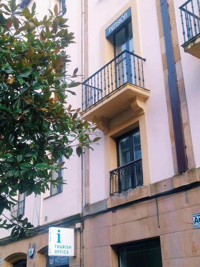סן סבסטיאן Pension Sarriegi מראה חיצוני תמונה